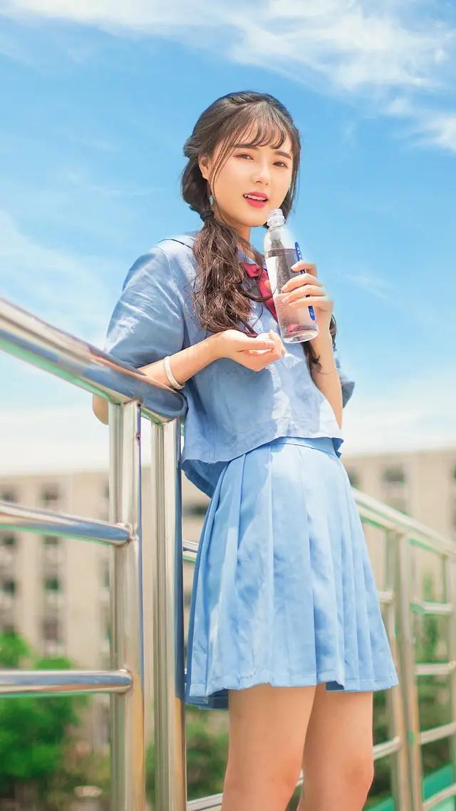 大叔看上女儿的闺蜜韩剧主角是谁